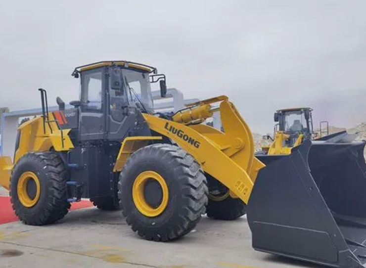 50裝載機(jī)更換剎車(chē)片需要拆卸輪胎嗎？